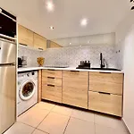Appartamento * Duplex Roassal * Modern *clim * Wifi *liberation *